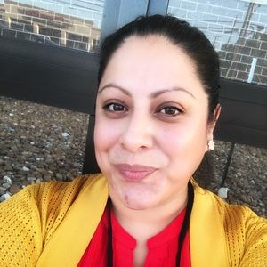 Meet your Posher, Maria